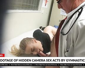 Пожилой гинеколог трахает молоденькую 18-летнюю блондинку в кабинете